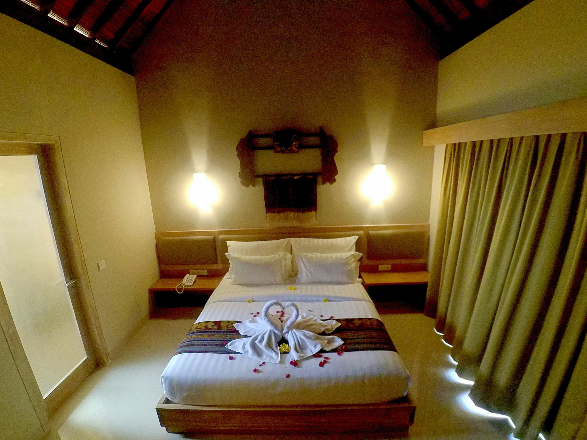 Tetirah Boutique Hotel Ubud Exteriör bild